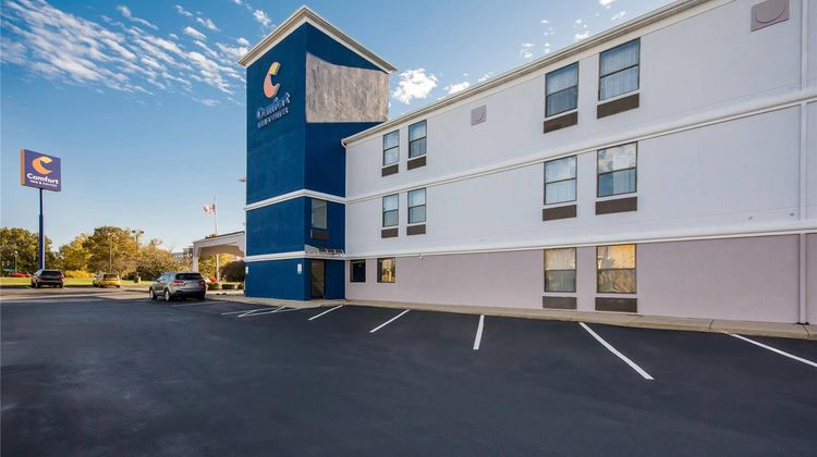 Comfort Inn & Suites Eastgate Cincinnati Exterior