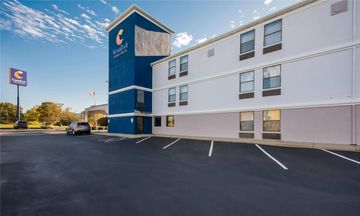 Comfort Inn & Suites Eastgate Cincinnati