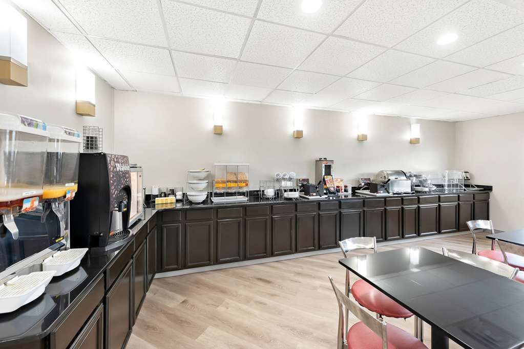 Comfort Suites East Columbus- Columbus, OH Hotels- Tourist Class