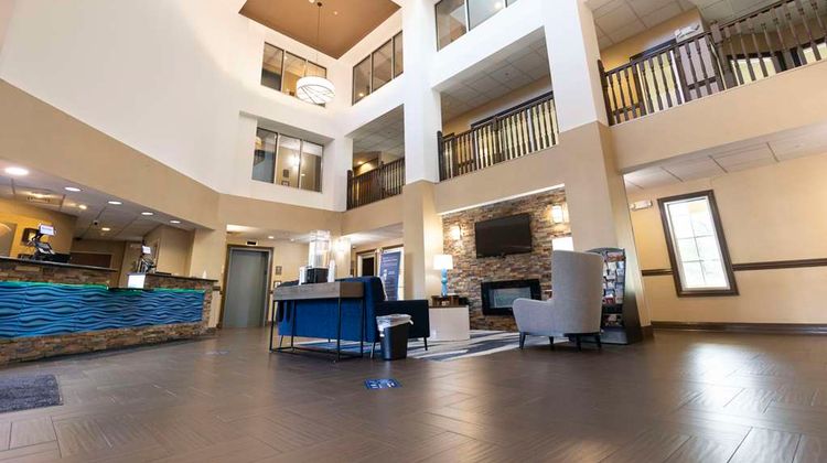 Comfort Suites Springfield I-70 Lobby
