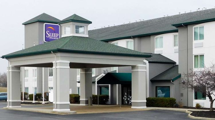 Sleep Inn & Suites Exterior