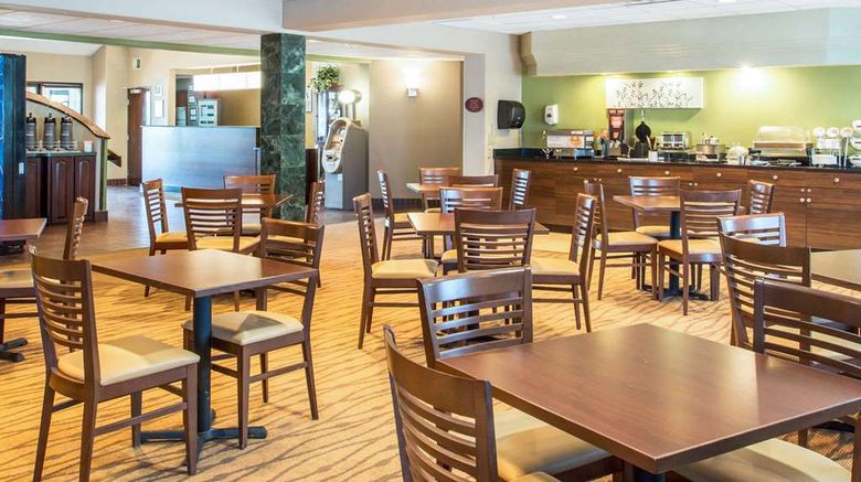 <b>Sleep Inn & Suites Restaurant</b>. Images powered by <a href="https://iceportal.shijigroup.com/" title="IcePortal" target="_blank">IcePortal</a>.