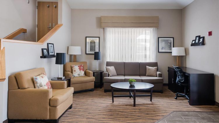 Sleep Inn and Suites Port Clinton Lobby