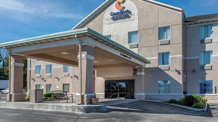 Comfort Inn Exterior