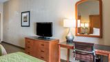 <b>Comfort Inn & Suites Room</b>. Images powered by <a href="https://iceportal.shijigroup.com/" title="IcePortal" target="_blank">IcePortal</a>.