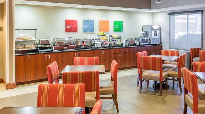 <b>Comfort Inn & Suites Restaurant</b>. Images powered by <a href="https://iceportal.shijigroup.com/" title="IcePortal" target="_blank">IcePortal</a>.