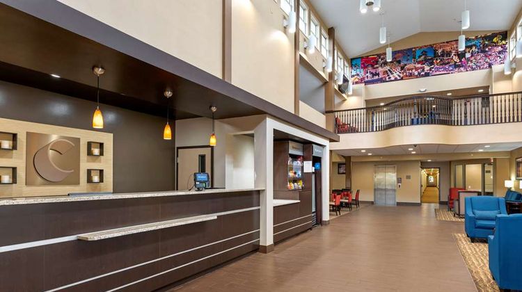Comfort Suites Columbus Expo Center Lobby