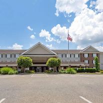 Comfort Suites