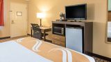 <b>Quality Inn Findlay Room</b>. Images powered by <a href="https://iceportal.shijigroup.com/" title="IcePortal" target="_blank">IcePortal</a>.