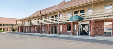 Quality Inn Findlay Exterior