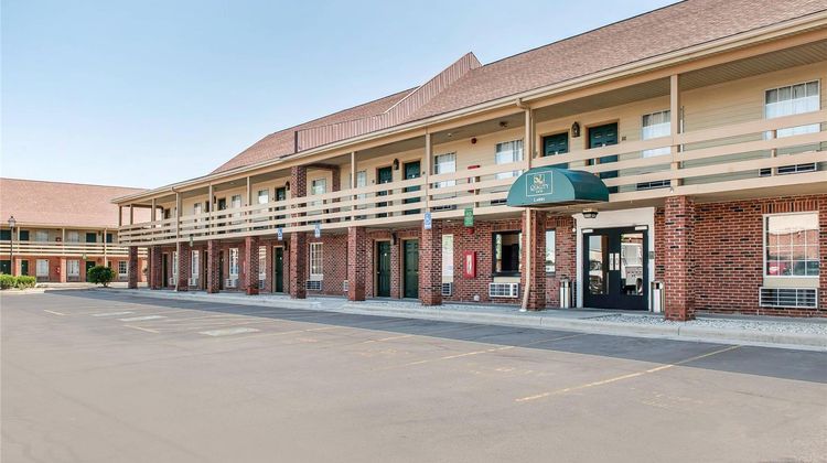 Quality Inn Findlay Exterior
