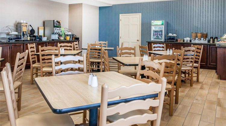 Quality Inn Findlay Restaurant
