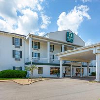 Quality Inn & Suites Bellville - Mansfield