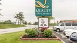 <b>Quality Inn & Suites Exterior</b>. Images powered by <a href="https://iceportal.shijigroup.com/" title="IcePortal" target="_blank">IcePortal</a>.