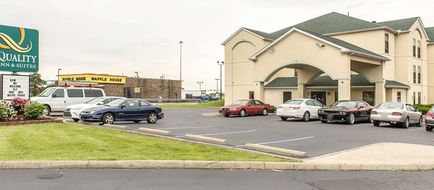Quality Inn & Suites Exterior