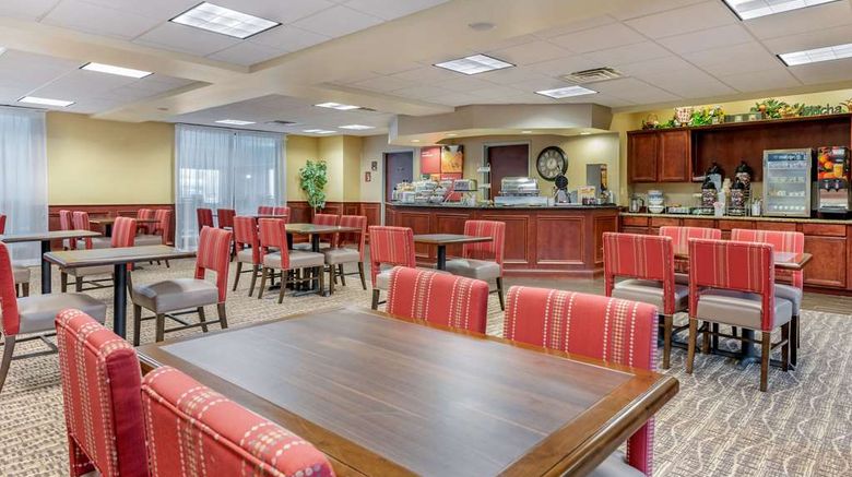 <b>Comfort Suites Restaurant</b>. Images powered by <a href="https://iceportal.shijigroup.com/" title="IcePortal" target="_blank">IcePortal</a>.