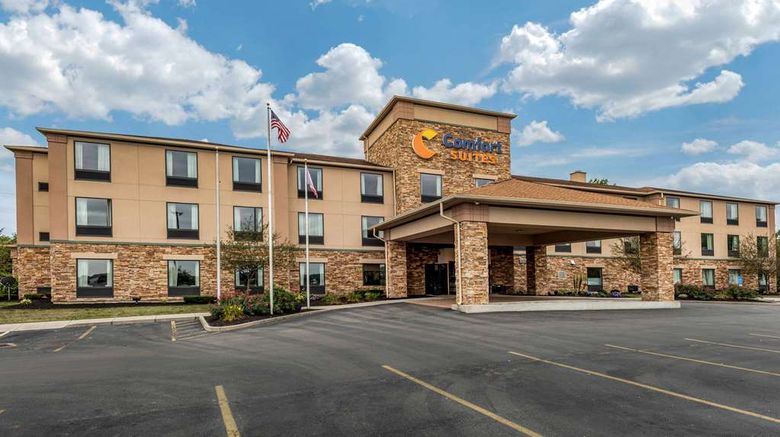 <b>Comfort Suites Dayton Wright Patterson Exterior</b>. Images powered by <a href="https://iceportal.shijigroup.com/" title="IcePortal" target="_blank">IcePortal</a>.