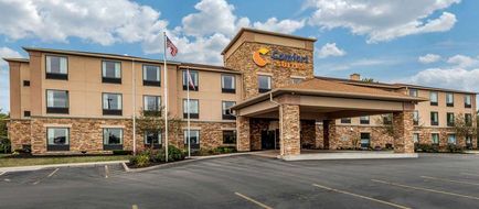 Comfort Suites Exterior