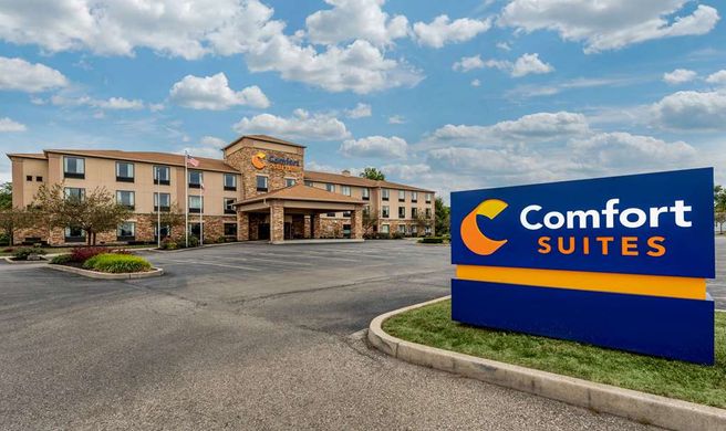 Comfort Suites Exterior