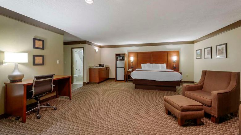 <b>Comfort Inn of Mt Vernon Suite</b>. Images powered by <a href="https://iceportal.shijigroup.com/" title="IcePortal" target="_blank">IcePortal</a>.