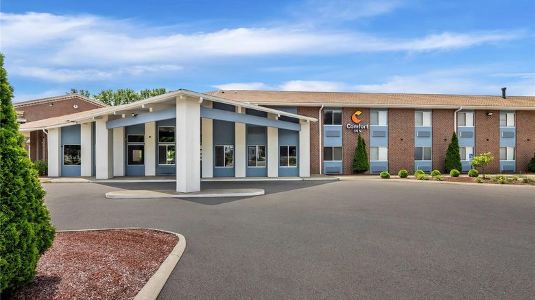 Comfort Inn of Mt Vernon Exterior. Images powered by <a href="https://iceportal.shijigroup.com" target="_blank" rel="noopener">Ice Portal</a>.