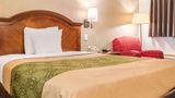 Econo Lodge Airport Room