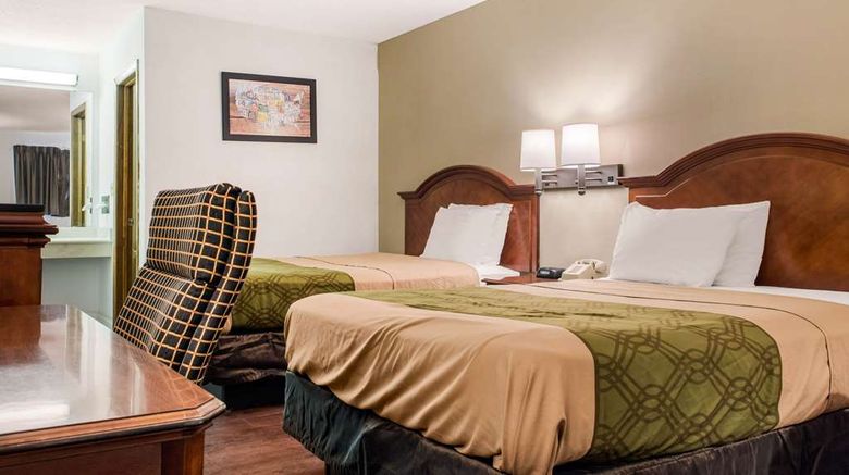 <b>Econo Lodge Airport Room</b>. Images powered by <a href="https://iceportal.shijigroup.com/" title="IcePortal" target="_blank">IcePortal</a>.