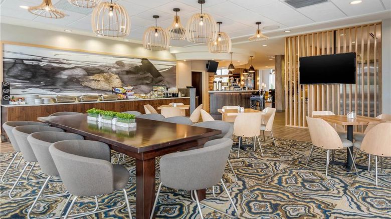 <b>Cambria Hotel Akron - Canton Airport Restaurant</b>. Images powered by <a href="https://iceportal.shijigroup.com/" title="IcePortal" target="_blank">IcePortal</a>.