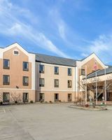 Comfort Suites
