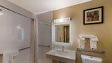<b>Quality Inn Room</b>. Images powered by <a href="https://iceportal.shijigroup.com/" title="IcePortal" target="_blank">IcePortal</a>.