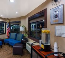 Quality Inn Lobby