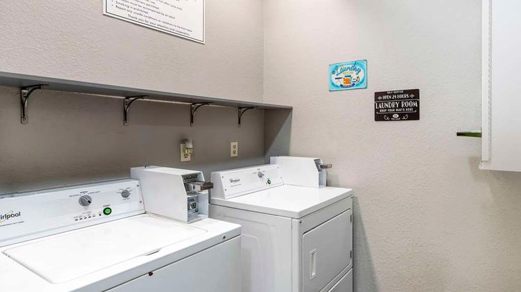 Quality Inn & Suites Delaware Other
