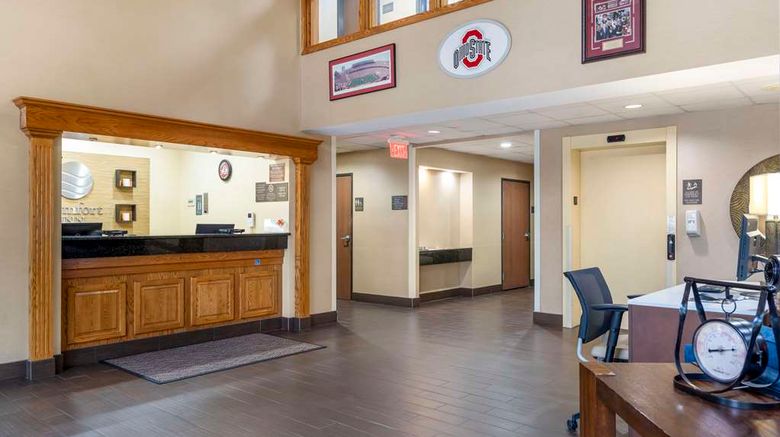 <b>Comfort Inn Lobby</b>. Images powered by <a href="https://iceportal.shijigroup.com/" title="IcePortal" target="_blank">IcePortal</a>.
