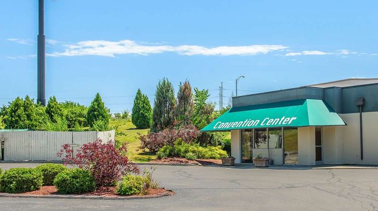 Quality Inn and Conference Center Exterior