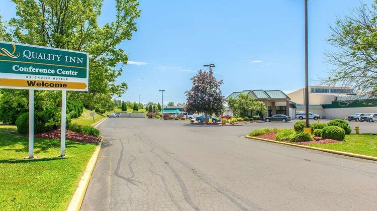 Quality Inn and Conference Center Exterior