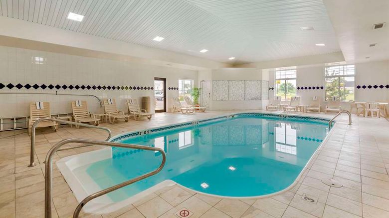 <b>Quality Inn Huron Pool</b>. Images powered by <a href="https://iceportal.shijigroup.com/" title="IcePortal" target="_blank">IcePortal</a>.