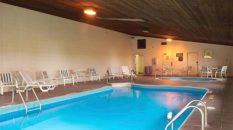 <b>Quality Inn Milan-Sandusky Pool</b>. Images powered by <a href="https://iceportal.shijigroup.com/" title="IcePortal" target="_blank">IcePortal</a>.