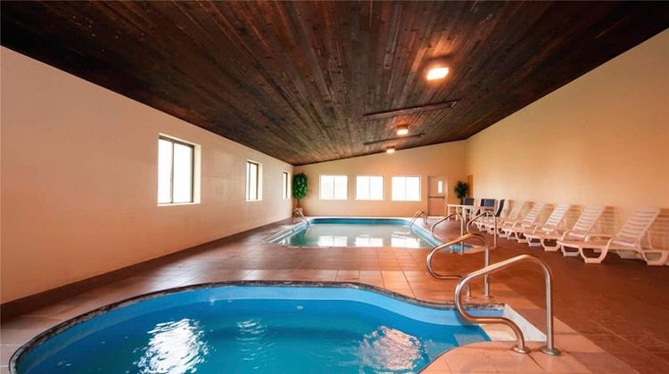 Quality Inn Milan-Sandusky Pool