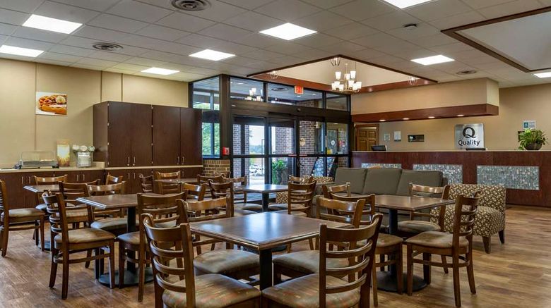 <b>Quality Inn & Suites Zenesville Restaurant</b>. Images powered by <a href="https://iceportal.shijigroup.com/" title="IcePortal" target="_blank">IcePortal</a>.