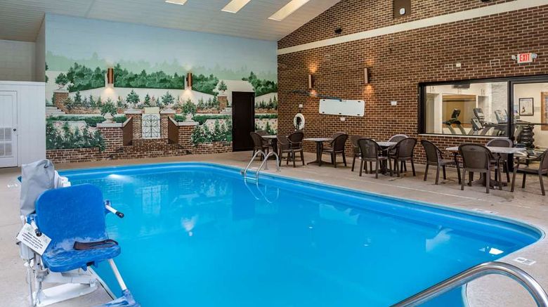 <b>Quality Inn & Suites Zenesville Pool</b>. Images powered by <a href="https://iceportal.shijigroup.com/" title="IcePortal" target="_blank">IcePortal</a>.