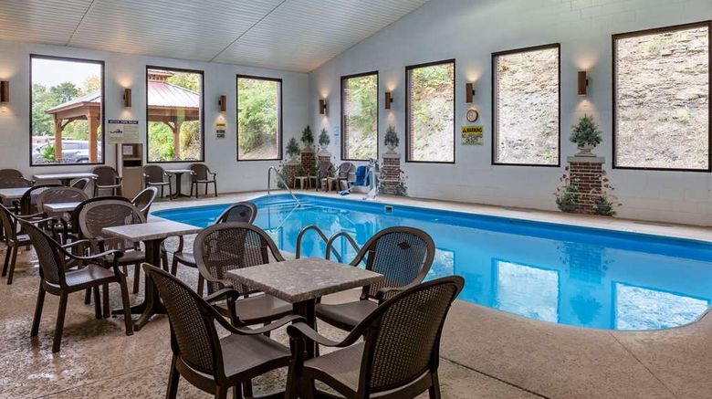<b>Quality Inn & Suites Zenesville Pool</b>. Images powered by <a href="https://iceportal.shijigroup.com/" title="IcePortal" target="_blank">IcePortal</a>.