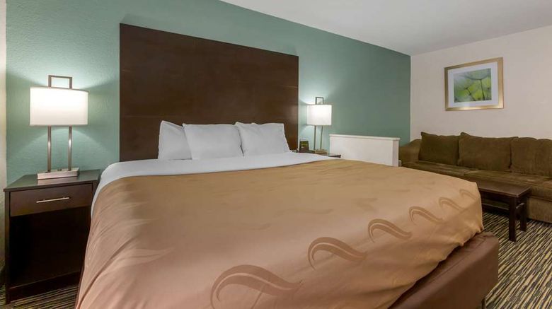 <b>Quality Inn Toledo Room</b>. Images powered by <a href="https://iceportal.shijigroup.com/" title="IcePortal" target="_blank">IcePortal</a>.