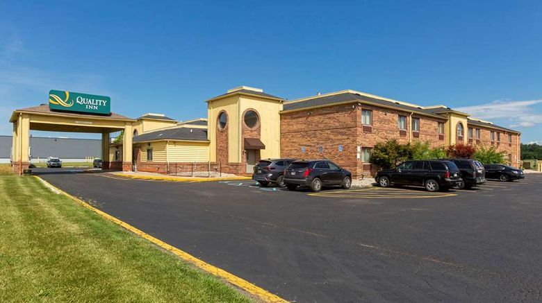 <b>Quality Inn Toledo Exterior</b>. Images powered by <a href="https://iceportal.shijigroup.com/" title="IcePortal" target="_blank">IcePortal</a>.
