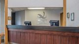 <b>Quality Inn Port Clinton Lobby</b>. Images powered by <a href="https://iceportal.shijigroup.com/" title="IcePortal" target="_blank">IcePortal</a>.