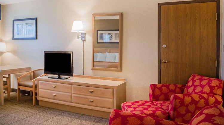Quality Inn Port Clinton Room