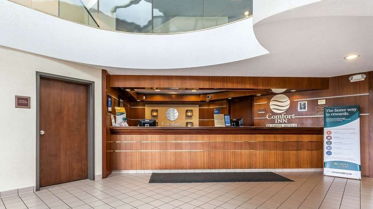 Comfort Inn Lobby