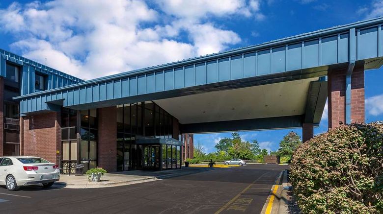 <b>Comfort Inn Hall of Fame Exterior</b>. Images powered by <a href="https://iceportal.shijigroup.com/" title="IcePortal" target="_blank">IcePortal</a>.