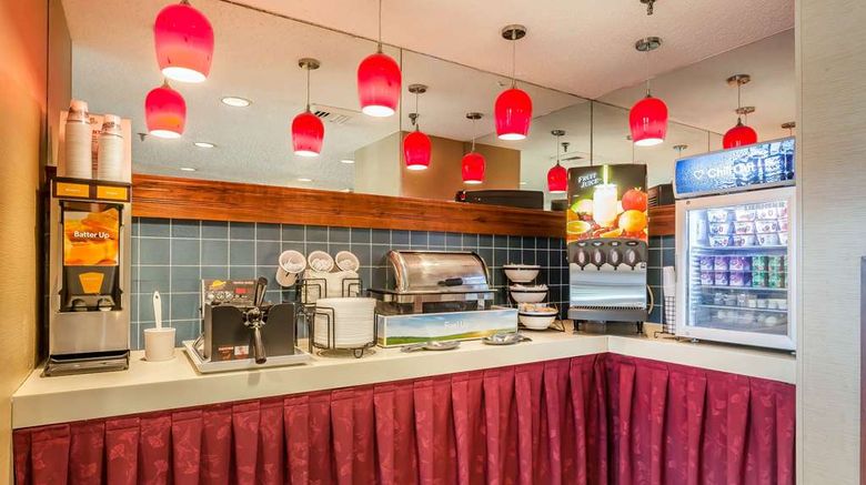 <b>Comfort Inn Hall of Fame Restaurant</b>. Images powered by <a href="https://iceportal.shijigroup.com/" title="IcePortal" target="_blank">IcePortal</a>.