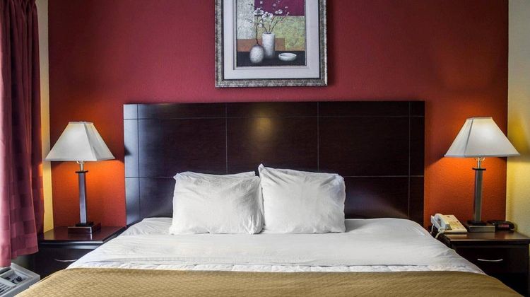 Quality Inn Brunswick Room
