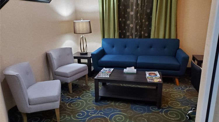 Quality Inn Brunswick Lobby